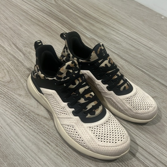 APL TECHLOOM racers - Picture 2 of 7